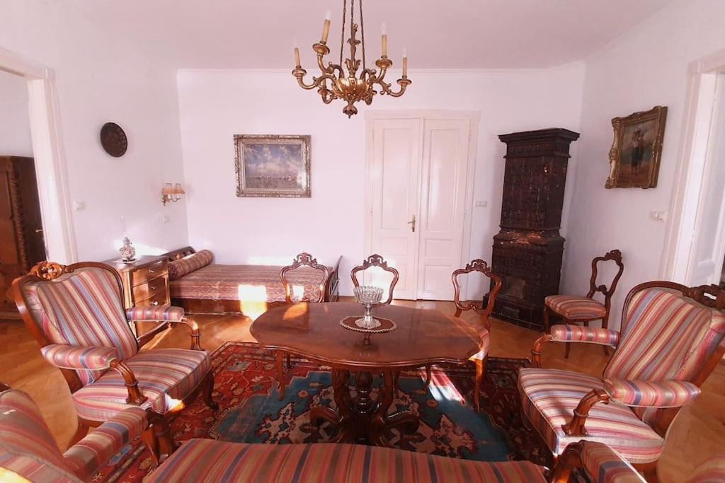 Romantic Villa - Pápa Exteriér fotografie